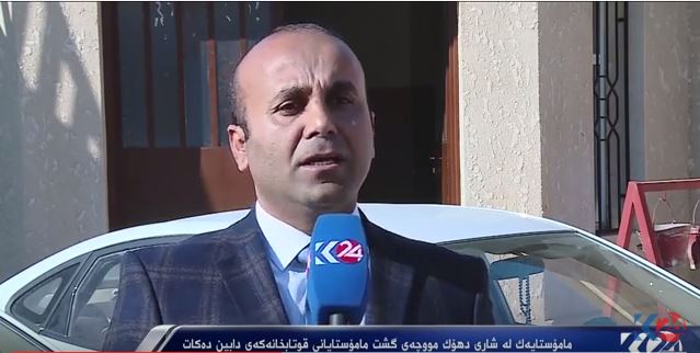 دهۆک.. مامۆستایه‌ك مووچه‌ى مامۆستایانى قوتابخانه‌كه‌ى دابین ده‌كات